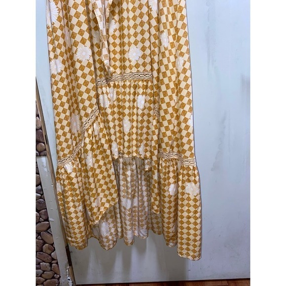 White Daisies/Orange Checkers high-low Cutout dress by beyond the radar Sz L￼ - Picture 4 of 6